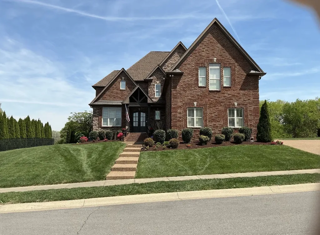 303 Charleston Street Lebanon TN 37087