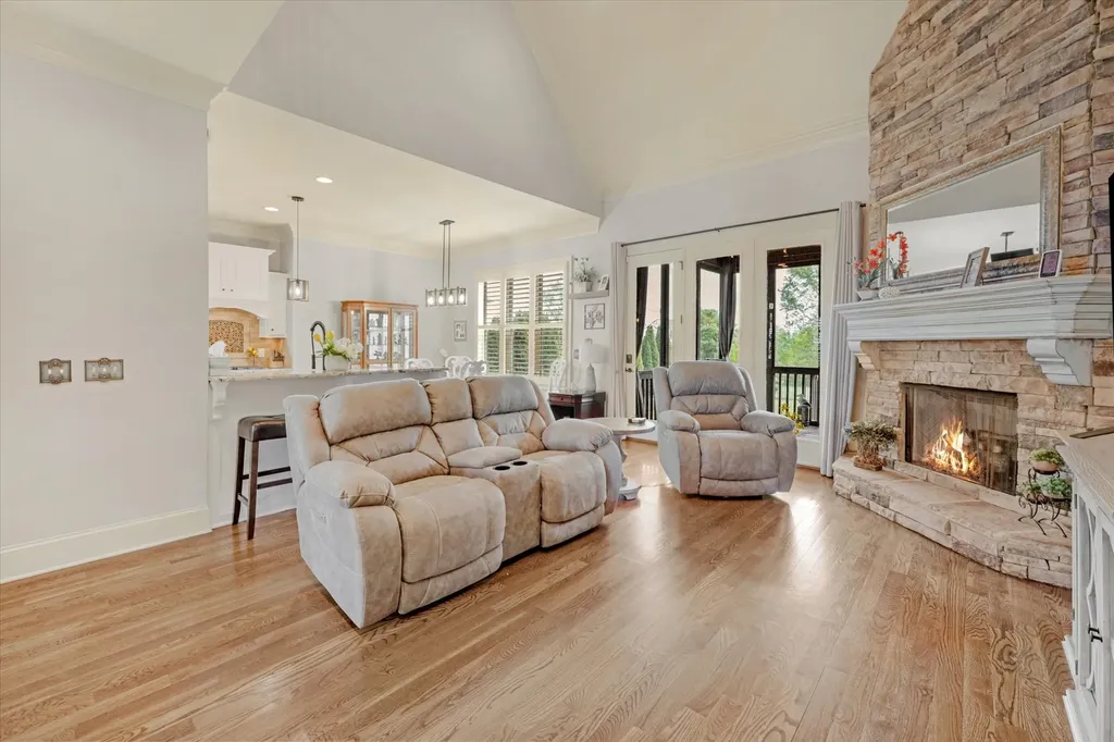 303 Charleston Street Lebanon TN 37087