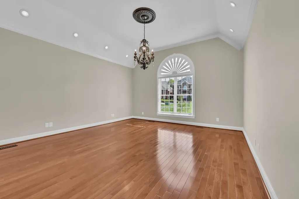313 Partridge Court Clarksville TN 37043