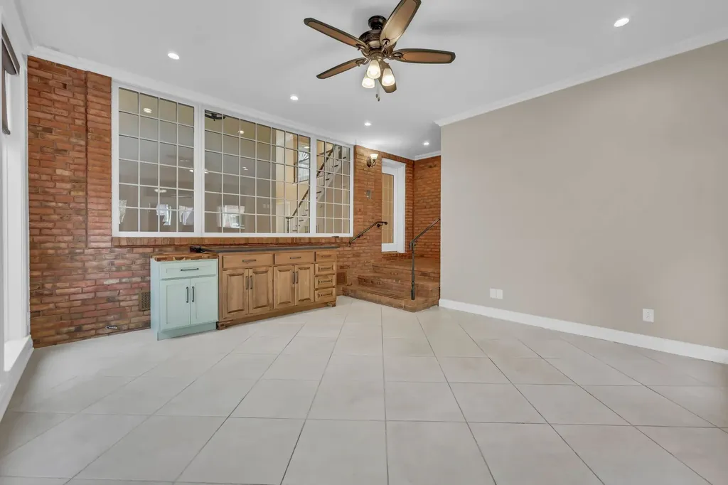 313 Partridge Court Clarksville TN 37043