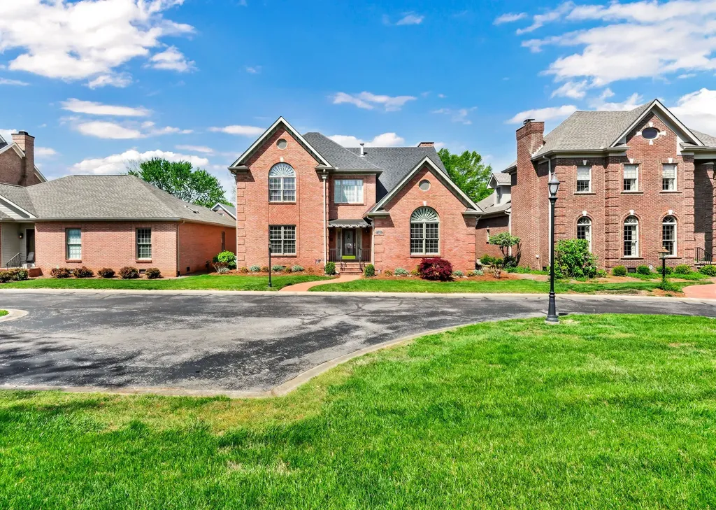 313 Partridge Court Clarksville TN 37043