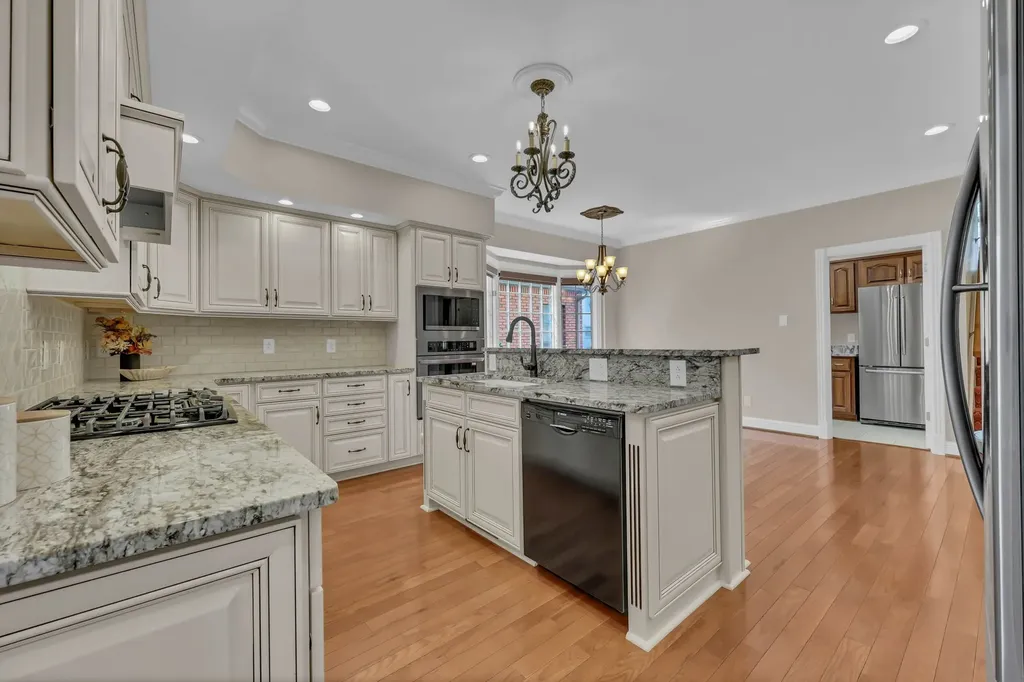 313 Partridge Court Clarksville TN 37043