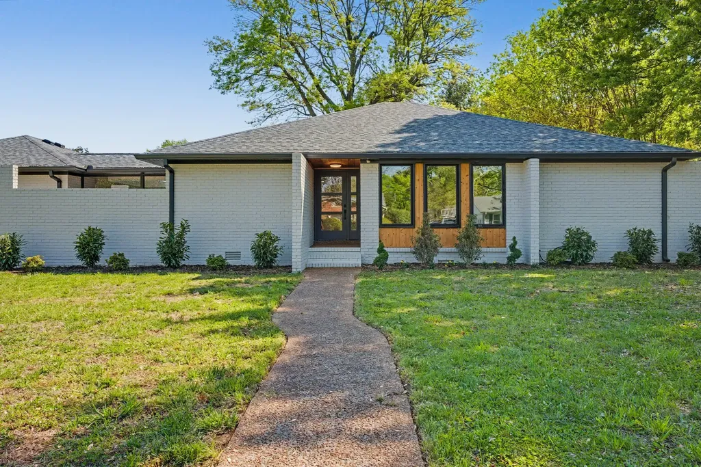 1707 Berkeley Street Murfreesboro TN 37129
