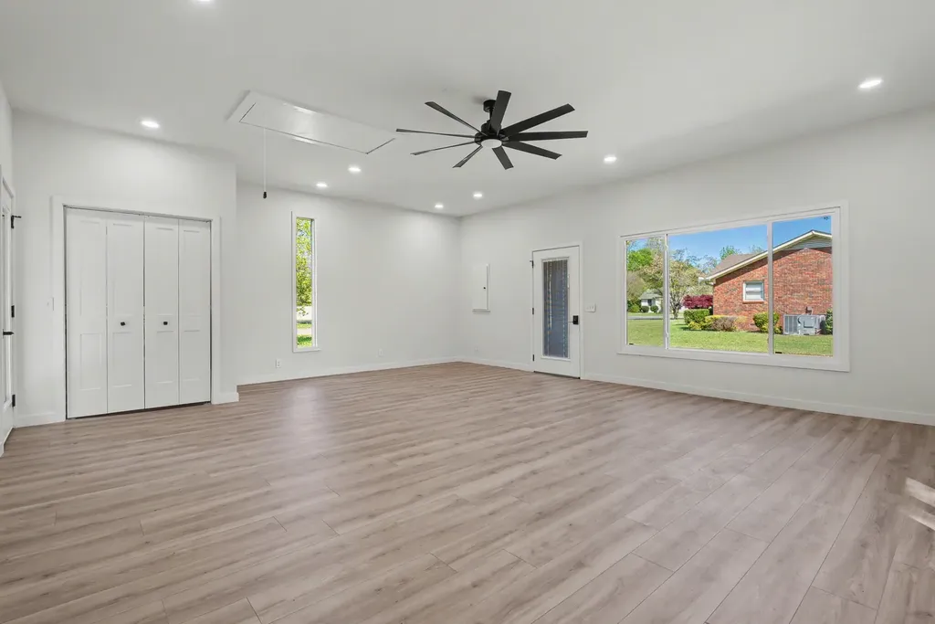 1707 Berkeley Street Murfreesboro TN 37129