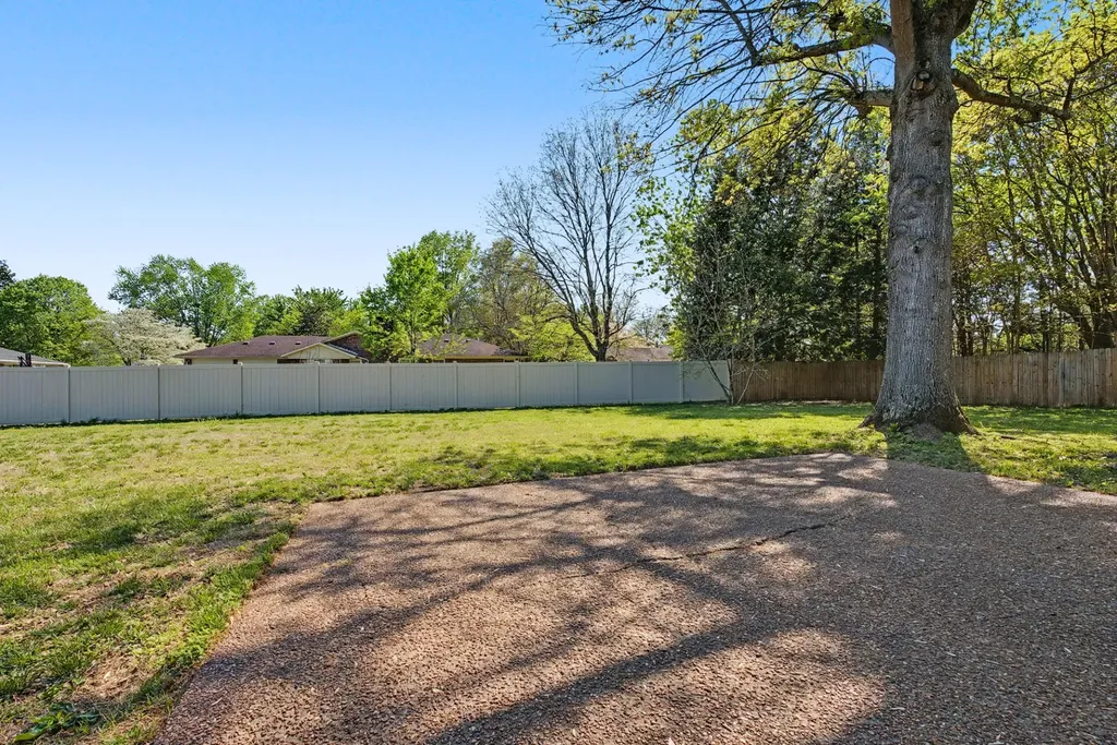 1707 Berkeley Street Murfreesboro TN 37129