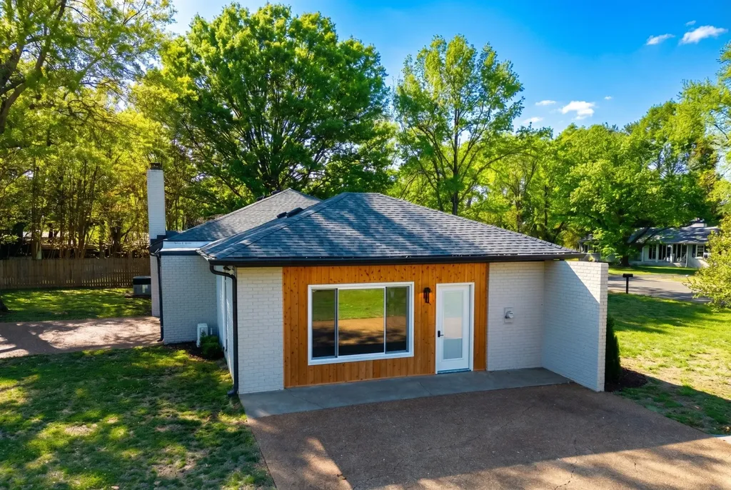 1707 Berkeley Street Murfreesboro TN 37129