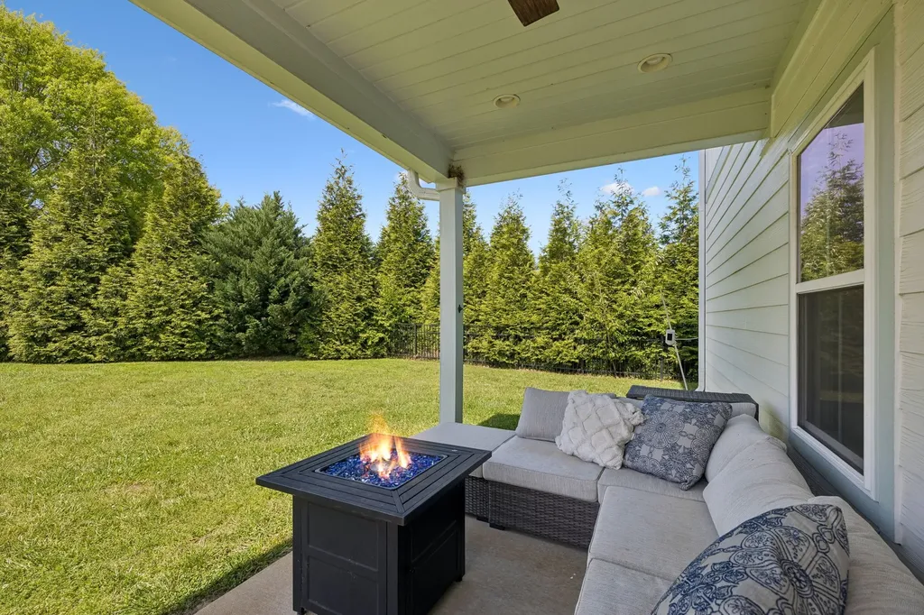 154 Barefoot Way Winchester TN 37398