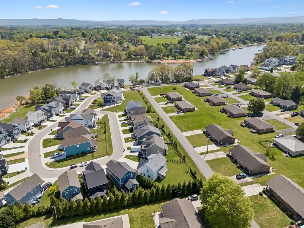 154 Barefoot Way Winchester TN 37398