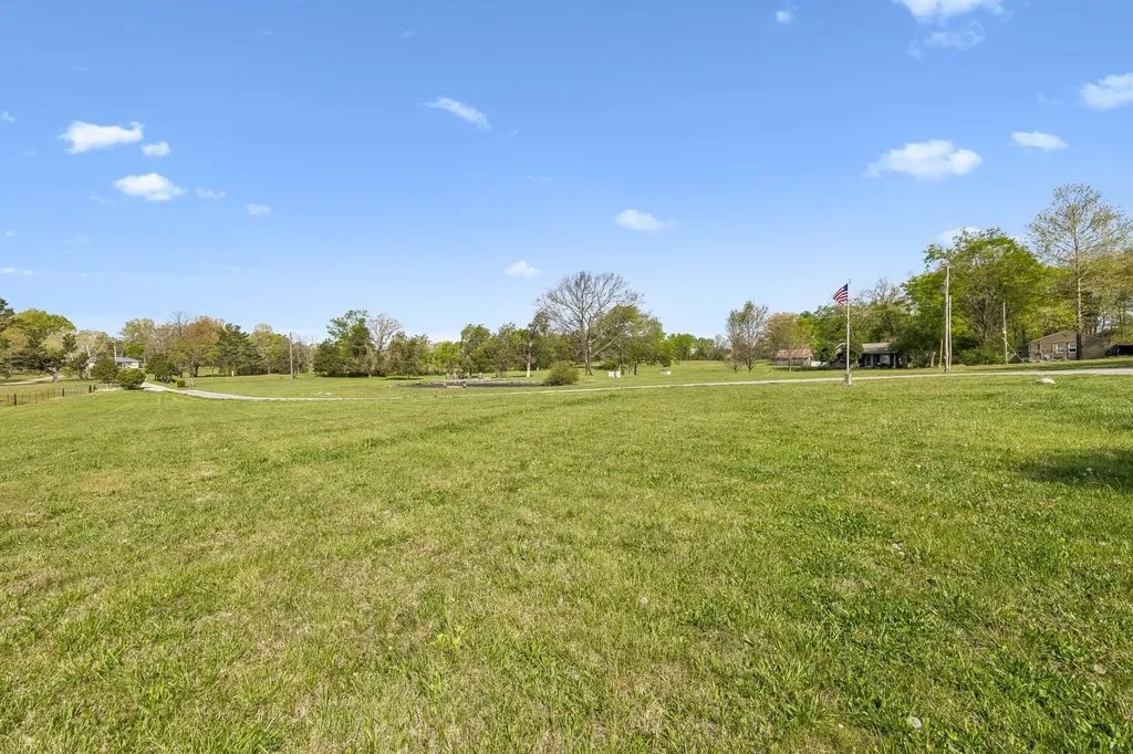 147 Mires Road Mount Juliet TN 37122
