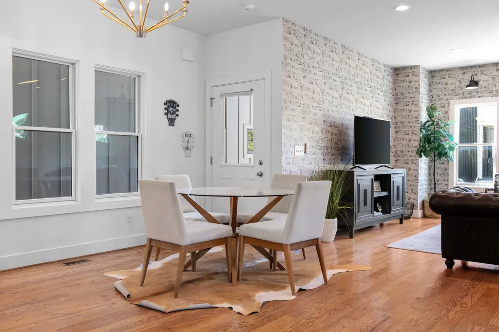 3802D Hutson Avenue Nashville TN 37216