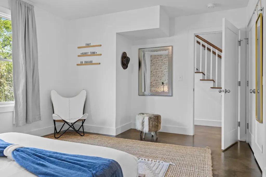 3802D Hutson Avenue Nashville TN 37216