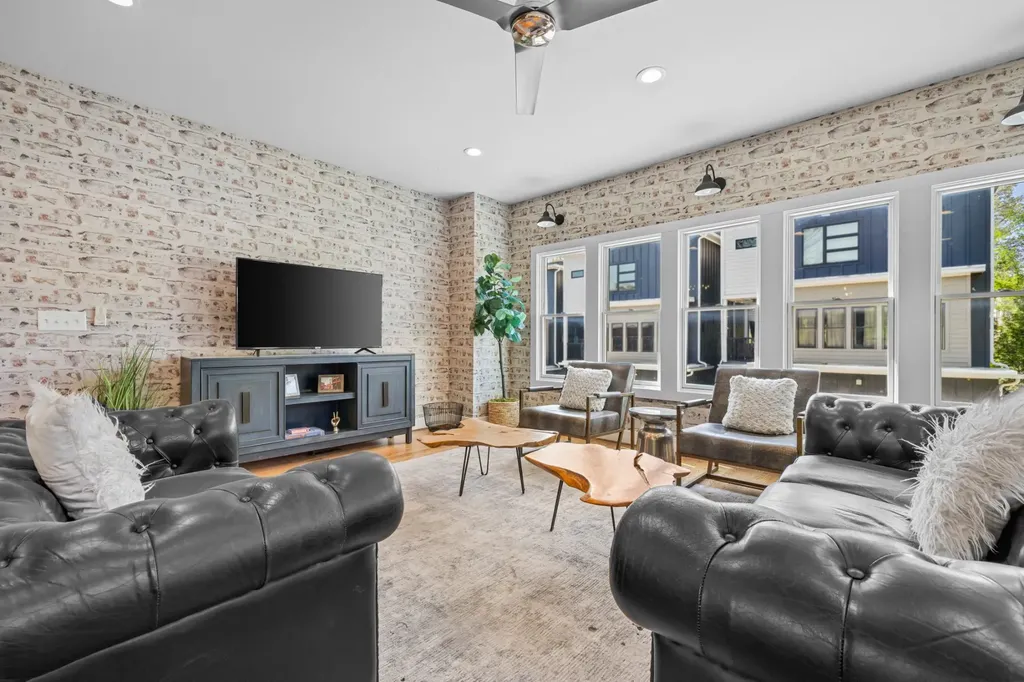 3802D Hutson Avenue Nashville TN 37216