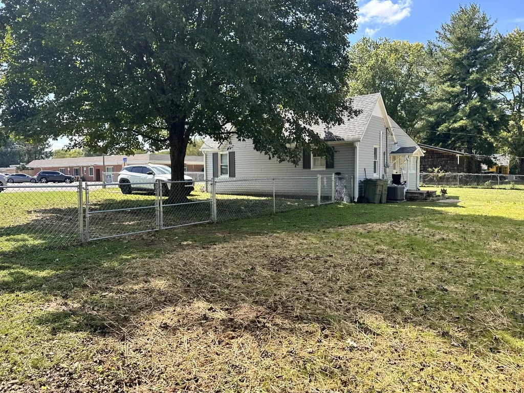 426 Frank Street Lawrenceburg TN 38464