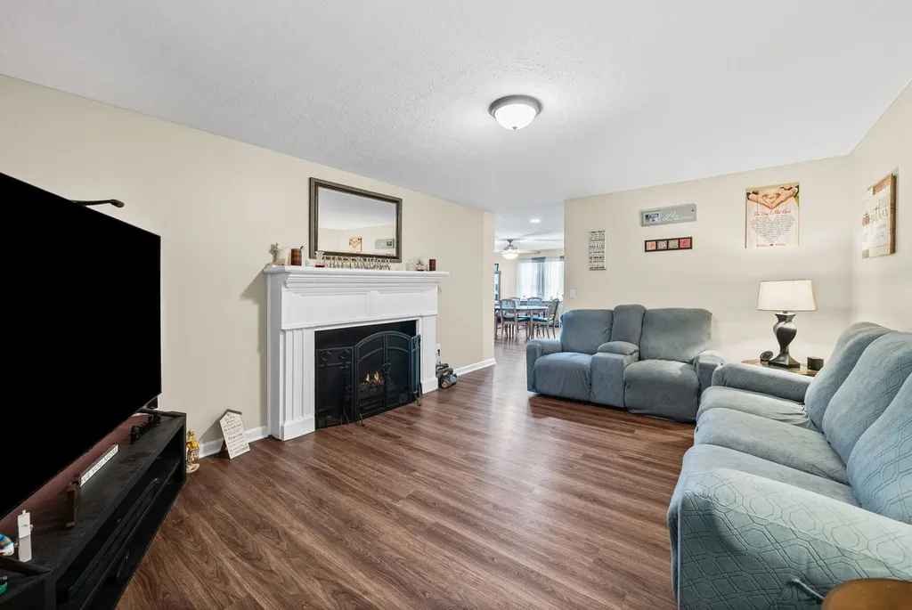 1038 Phillip Drive Portland TN 37148