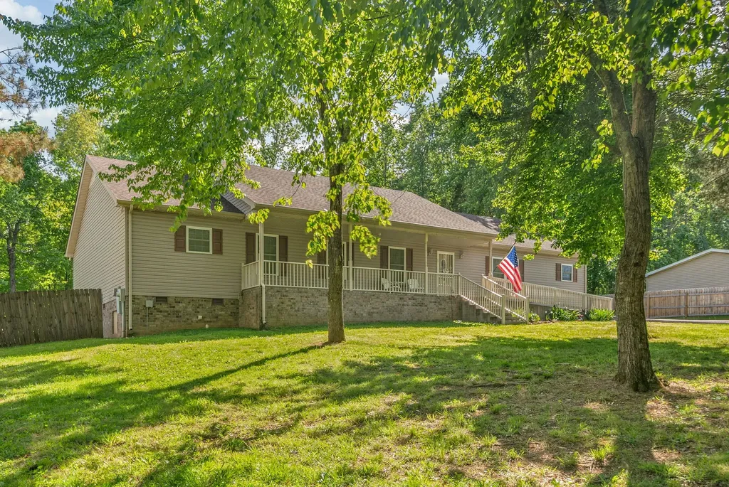1038 Phillip Drive Portland TN 37148