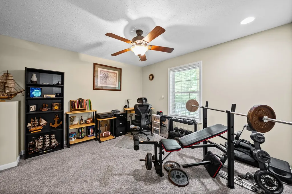 1038 Phillip Drive Portland TN 37148