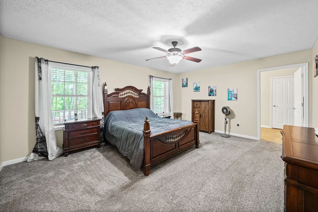 1038 Phillip Drive Portland TN 37148