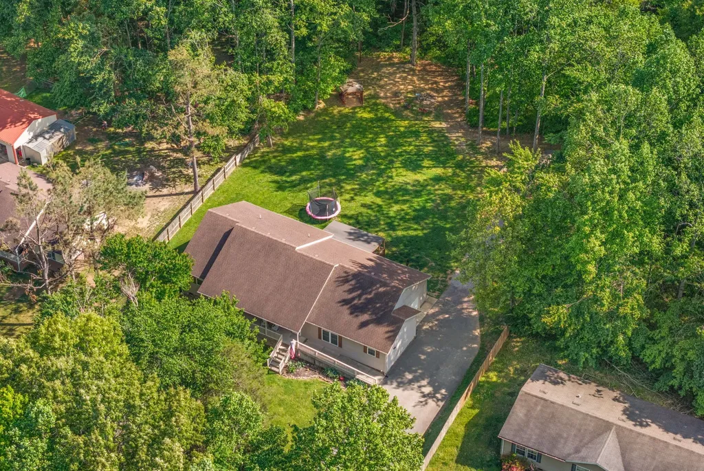 1038 Phillip Drive Portland TN 37148