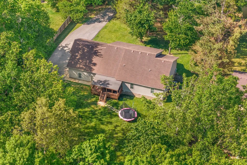 1038 Phillip Drive Portland TN 37148