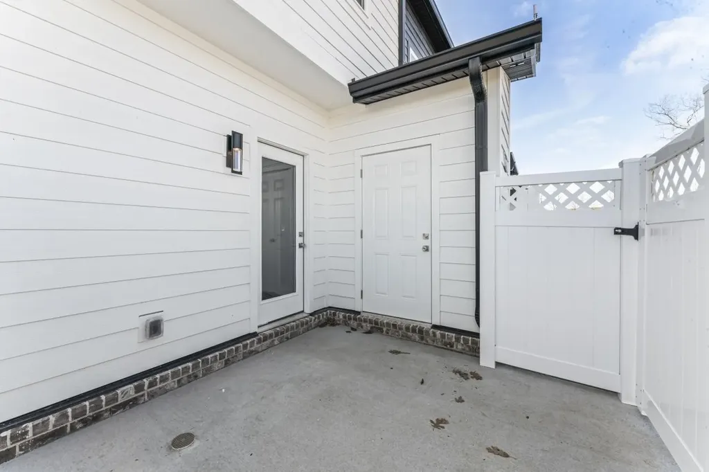 1317 Rebecca Johns Drive Murfreesboro TN 37128