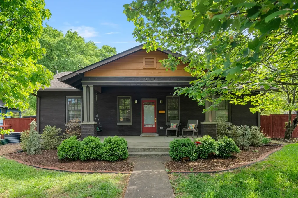 313 S 7th Street Nashville TN 37206