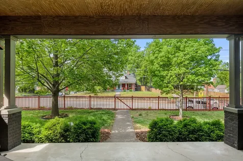 313 S 7th Street Nashville TN 37206