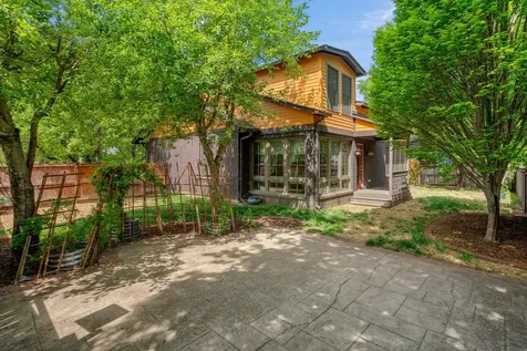 313 S 7th Street Nashville TN 37206