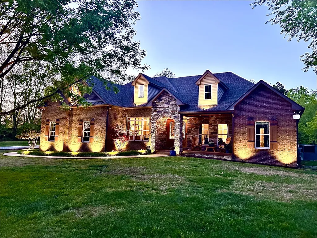 7270 Old Franklin Road Fairview TN 37062