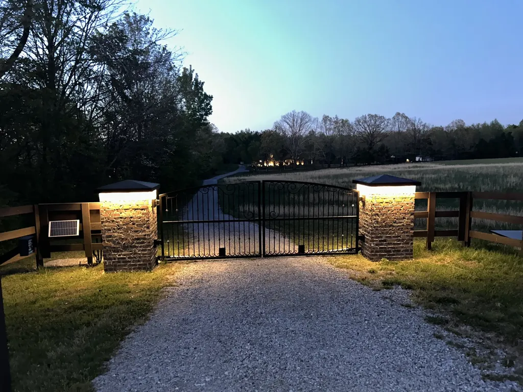 7270 Old Franklin Road Fairview TN 37062