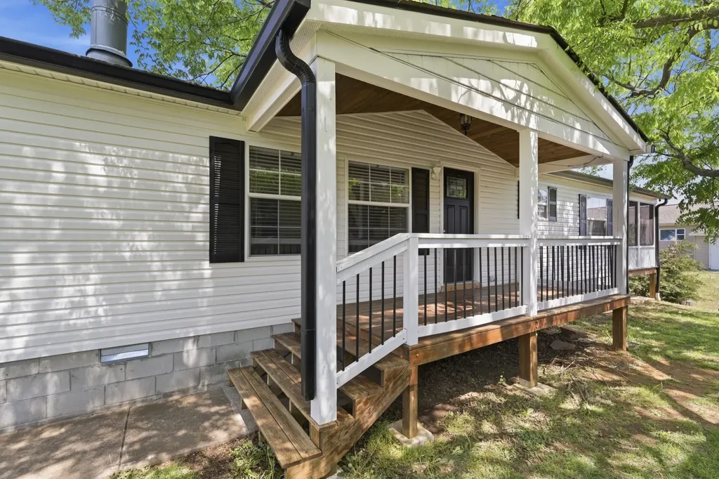 325 S Shore Drive Antioch TN 37013