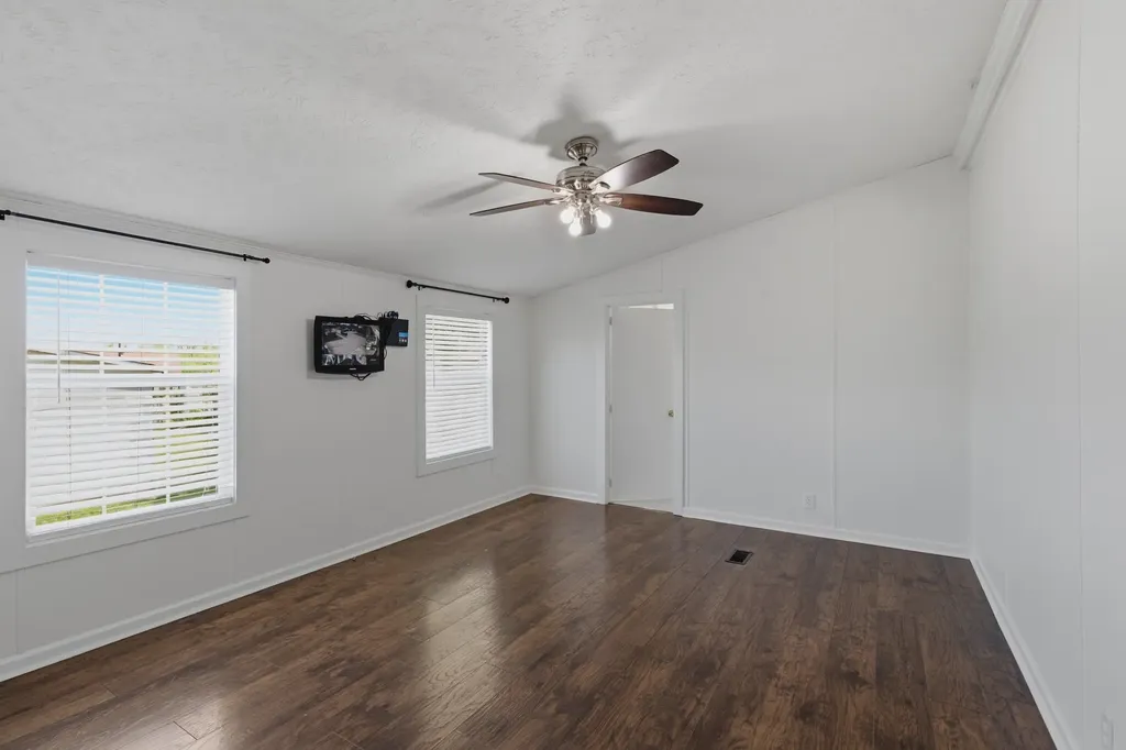 325 S Shore Drive Antioch TN 37013