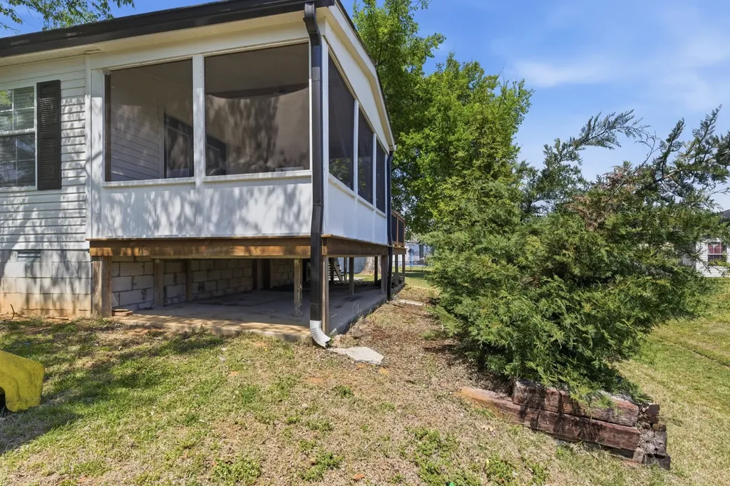 325 S Shore Drive Antioch TN 37013