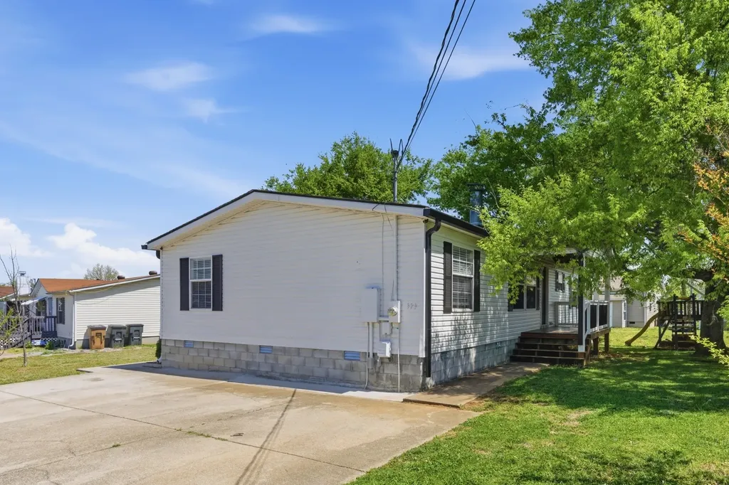 325 S Shore Drive Antioch TN 37013