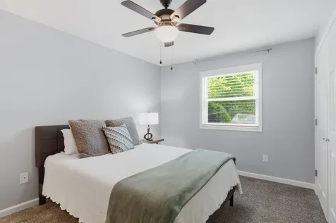 5025 Hillsboro Pike Nashville TN 37215