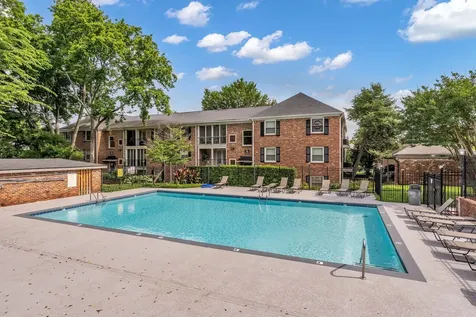 5025 Hillsboro Pike Nashville TN 37215