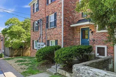 5025 Hillsboro Pike Nashville TN 37215