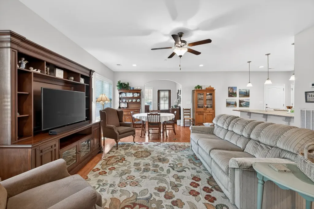 421 Bruce Drive Spring Hill TN 37174