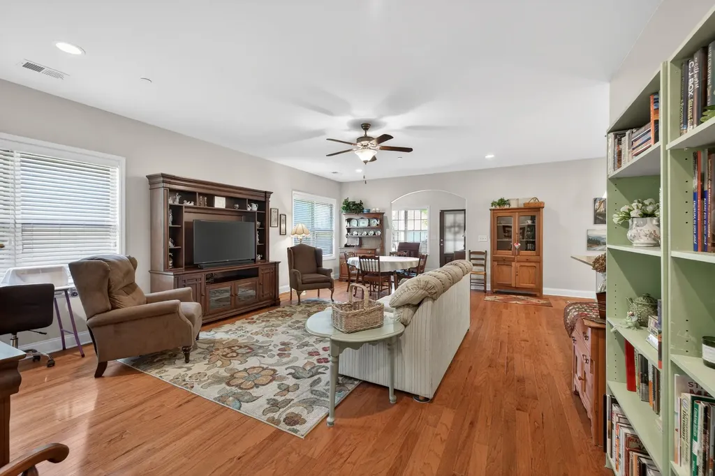 421 Bruce Drive Spring Hill TN 37174