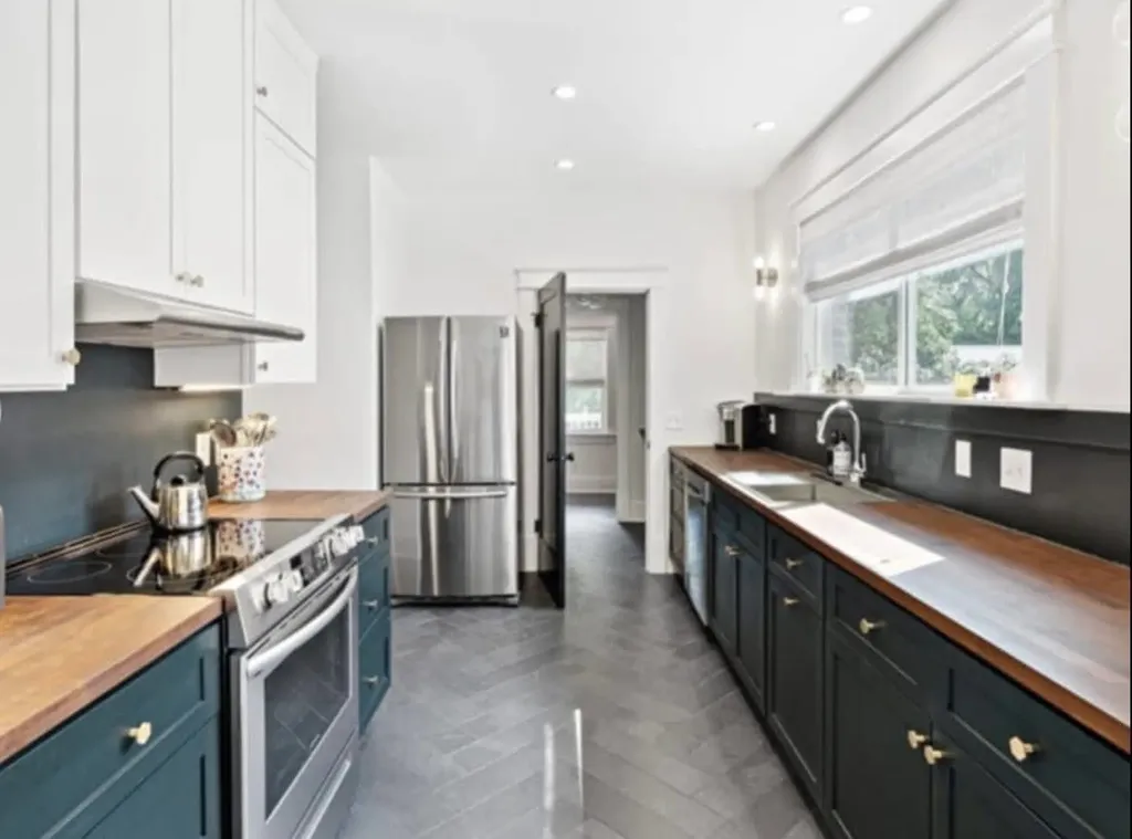 1002 Fairwin Avenue Nashville TN 37216