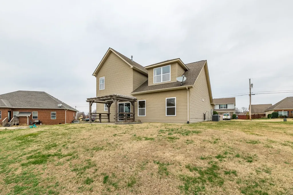 545 Callie Avenue Gallatin TN 37066
