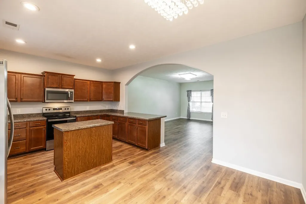 545 Callie Avenue Gallatin TN 37066