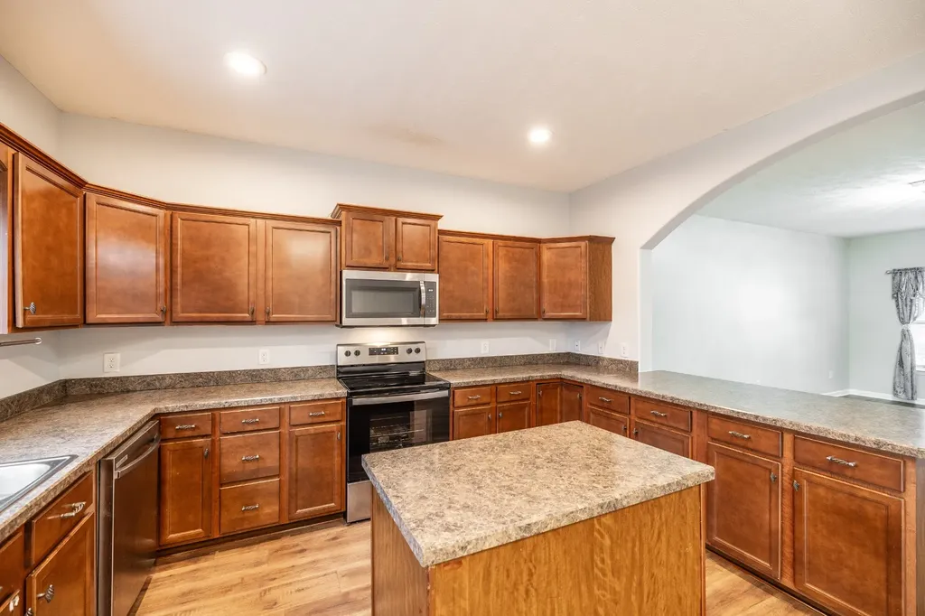 545 Callie Avenue Gallatin TN 37066