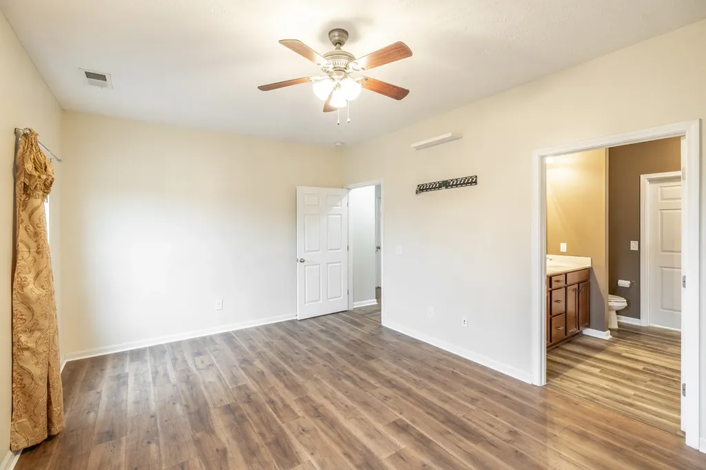 545 Callie Avenue Gallatin TN 37066