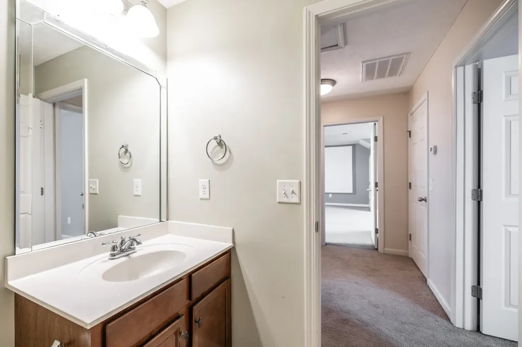 545 Callie Avenue Gallatin TN 37066