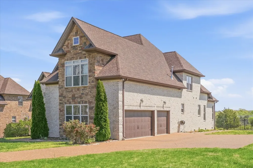 1033 Mires Road Mount Juliet TN 37122