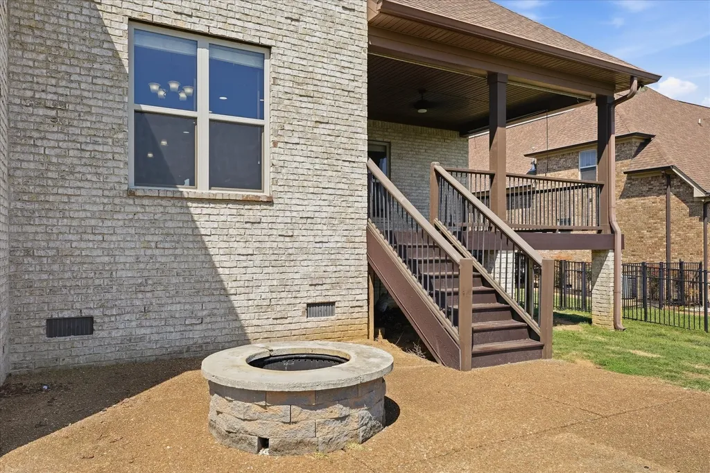 1033 Mires Road Mount Juliet TN 37122