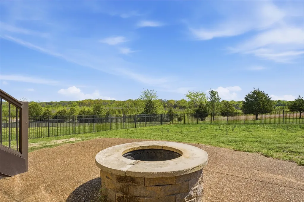 1033 Mires Road Mount Juliet TN 37122