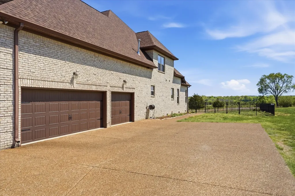 1033 Mires Road Mount Juliet TN 37122