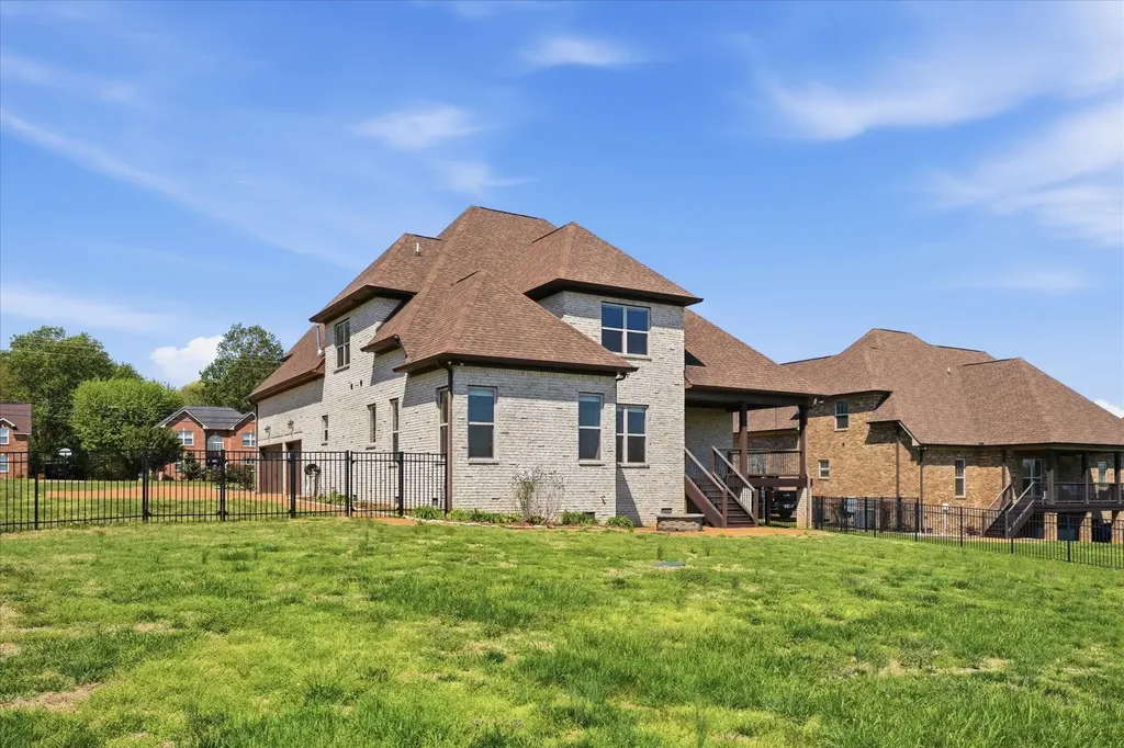 1033 Mires Road Mount Juliet TN 37122