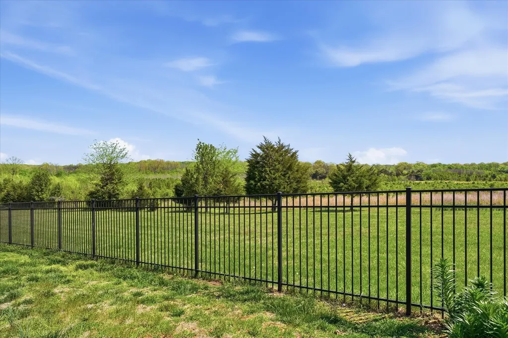 1033 Mires Road Mount Juliet TN 37122